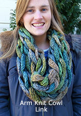 Arm Knit Link Cowl